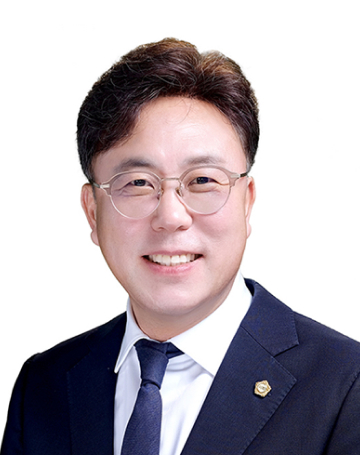 Kim Jong-uk 