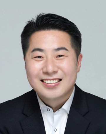 Kim Jong-pil 